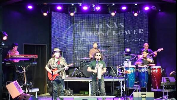 Texas Moonflower performing